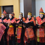 Paduan Suara Unpand Hadirkan Tabola Bale