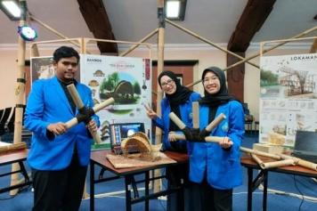 MAHASISWA ARSITEKTUR UNPAND LANGGANAN JUARA SAYEMBARA
